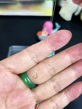 短子线,金袖钩,专攻轻口,瞬杀顿口! 短子线配金袖,鲫罗非的“致命双枪”!入口更深,刺鱼更狠!#钓鱼就用云飞鱼 #短子线 #短子线双钩 #短子线双钩成品 #子线双钩