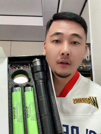 #好物推荐🔥 #手电筒#穿天炮手电筒