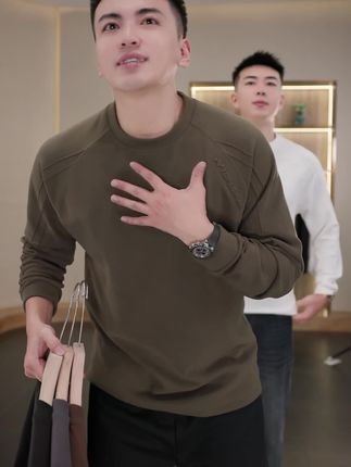 爆卖几万件的双面绒打底,面料亲肤舒适#男士卫衣 #男士打底 #品质男装