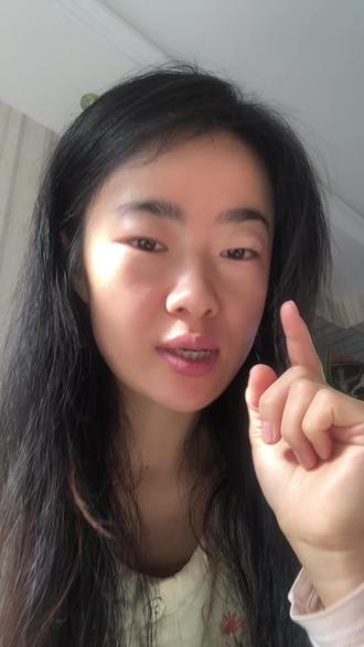 我真没听过月亮鞋,我承认我土#日常唠嗑 #vlog十亿流量扶持计划 #就想说点大实话 #月亮鞋