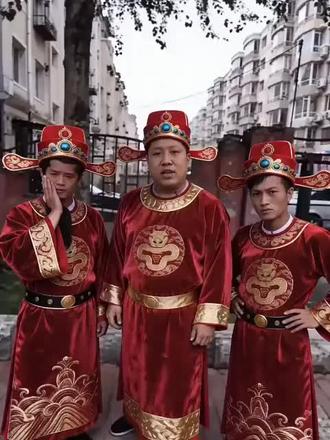 来沈阳大街指定给你好祝福#刀哥 #虎哥 #新年祝福