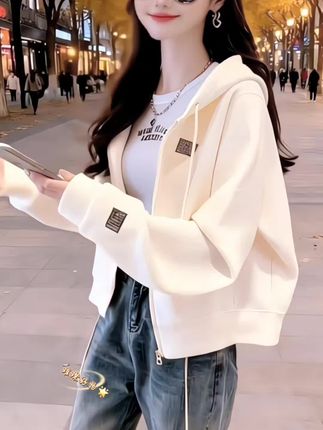 #我是又甜又酷的流光系少女 #减龄显瘦穿搭 #春秋穿搭 #时尚休闲穿搭 #外套穿搭