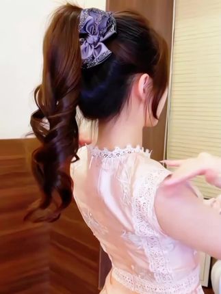 #创作灵感 #抓夹 #盘发 #简单好看发型 #头饰发饰 @巨量千川