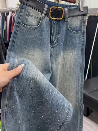 #烫钻牛仔裤