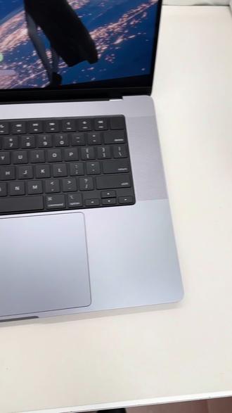 二手MacBook Pro|大屏大内存M1Pro实测 MacBook Pro 16寸 M1Pro|32G+512G
10+16核心,美版无锁,可自由刷机还原
成色95新,细微磕碰划痕,看图参考
单机销售,充电器可选配
货号:9992
#MacBookPro #M1Pro #苹果笔记本 #二手苹果电脑 #数码分享