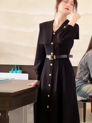 秋季女装连衣裙法式赫本风腰带收腰长裙名媛长袖呢子显瘦过膝裙子#气质穿搭 #高级感穿搭 #和岚图一起秀出中式豪华 #珍酒寻珍味家乡味更对 #和岚图一起秀出中式豪华