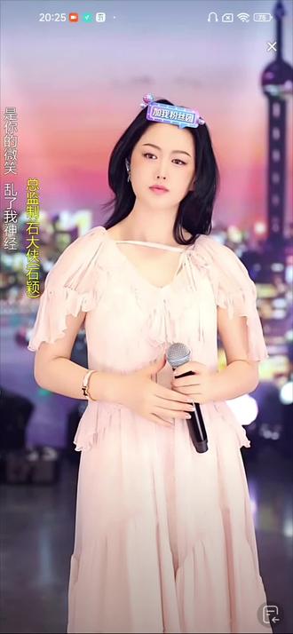 @石大侠新歌【只羡鸳鸯不羡仙】
石大侠新歌《爱情不是病》