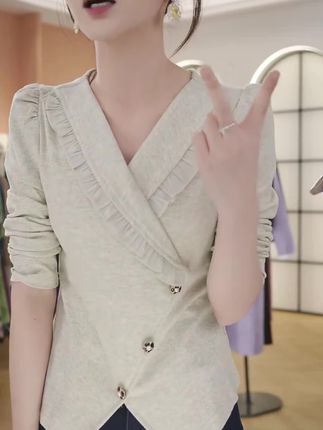 #设计感衬衫 #高级感穿搭 #洋气穿搭 #气质显瘦