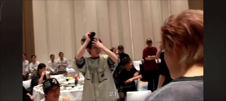 真转帐昂?!@时代少年团-丁程鑫
#時代少年團 #TOP登陸少年 #tf家族四代