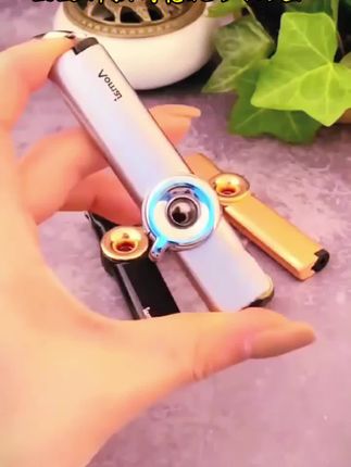 2025新款创意轮砂打火机直冲防风轮 砂打火机送人送礼高档打火机#好物推荐🔥 #好东西一起分享 #送男友的礼物 #携带方便 #创意打火机