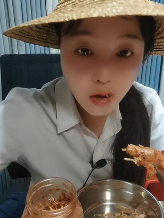 这佤味鸡爪也太解馋了😆