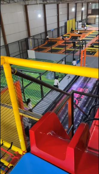 春节假期就来巨鹿乐动空间蹦床公园,一张票就可畅玩一整天#春节 #亲子游玩好去处 #上热门 @DOU+上热门 @乐动空间蹦床公园官方号