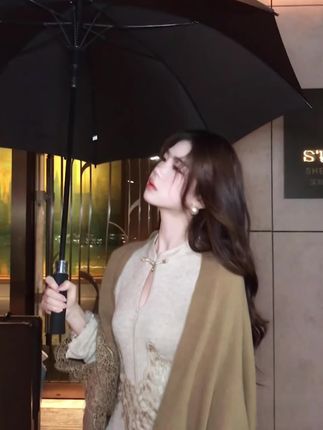 清冷禅意的破碎感拿捏!#优雅气质 #温柔穿搭 #名媛气质 #高端大气 #高级感穿搭