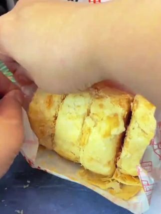 #月饼 #强烈推荐 #好吃不腻 #老少皆宜 #甜度适中
