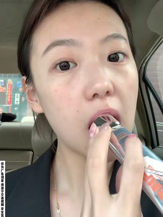 不是大牌买不起,而是学生党粉底更有性价比 #DPDP粉底液 #粉底液 #测评 #早八人