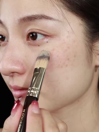 请大数据把这个视频推给需要的人~#底妆分享#妆前妆后#粉底液推荐