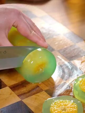 十秒学会在家做双皮奶,隔壁小孩们都追着夸# 自制双皮奶 # 双皮奶做法 # 双皮奶教程 # 自制甜品