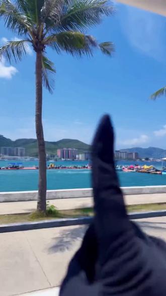 特别赞!海上跑车或直升机+摩托艇+海上项目促销仅需588元。更多直播惊喜等你来,点头像马上观看!#旅行好去处 #旅行碎片 #周末嗨玩计划 #记录旅游足迹 #玩乐计划