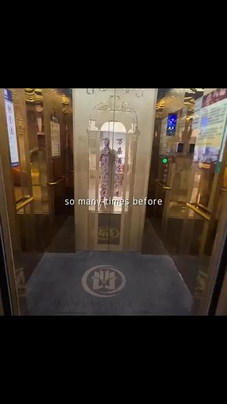 家人们,万朵酒店放大招!智影双床房原价 368 现 198,省到即赚到。环境佳,前台甜。距观澜 1.6 公里,深圳热销。打工人出差约会都合适,冲! (热门日期或节假日可能存在加价情况,详细信息可见商品详情页说明)#loft复式优缺点 #住宿 #留学生回国 #4.8米层高loft公寓 #打卡旅行地