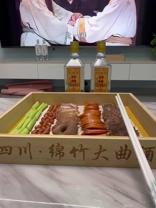 源头正品2019年特曲酒四川绵竹52度整箱6瓶#粮食酒