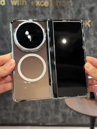 荣耀MagicV5装上这款超薄防摔壳膜,一体保护壳,让您的爱机比别人更显轻奢质感#荣耀MagicV5手机壳#折叠屏手机壳