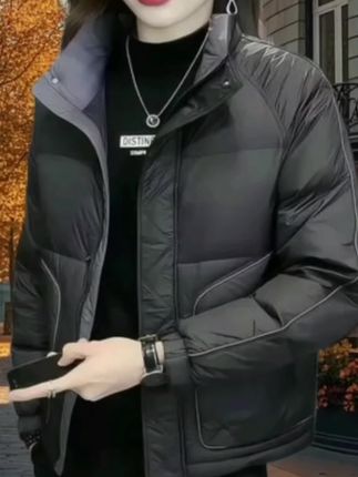 真维斯男士高级感休闲反季羽绒服 #羽绒服 #男士羽绒服 #反季羽绒服 #轻薄羽绒服 #羽绒服男