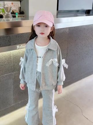 【秋冬流行】女童春秋套装,时尚百搭,时髦又减龄!