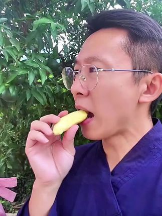 丁香猴头菇沙棘茶,常喝是很好的,冲泡方便、口感醇厚,喜欢的赶紧多囤点