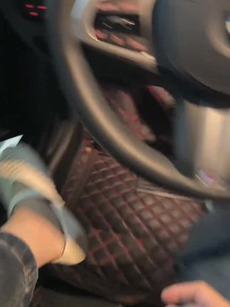 这双渔网凉鞋真的是我们汗脚本命鞋子,又百搭还透气#凉鞋 #玛丽珍女鞋 #透气舒适 #夏季新款 #百搭鞋子