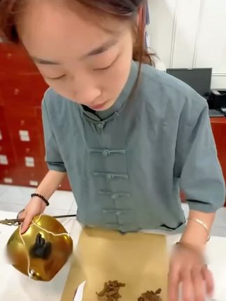 黄芪甘草茯苓茶的好处,谁喝谁知道,每天一杯,清润甘甜!