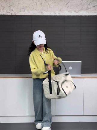 女童毛衣秋冬2025新款超好看上衣儿童女大童春秋季洋气时髦针织衫