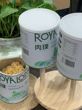 鸭肉松拌狗粮小狗都被香迷糊啦~嘎嘎炫饭! #狗狗 #狗零食