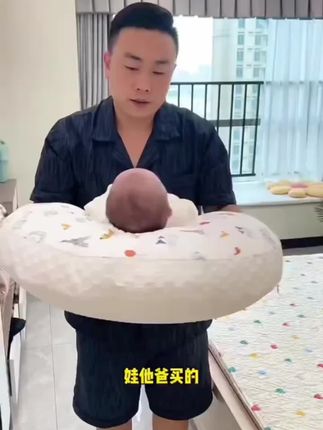 小白豚婴儿防吐奶斜坡枕宝宝新生儿神器斜坡防吐奶枕斜坡垫哺乳枕
