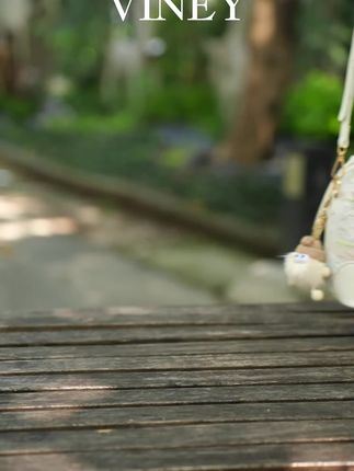 简直高级住了!减龄水桶包包实用的嘞#包包控每天推荐 #美出高级感 #包包推荐 #viney女包 #美包分享