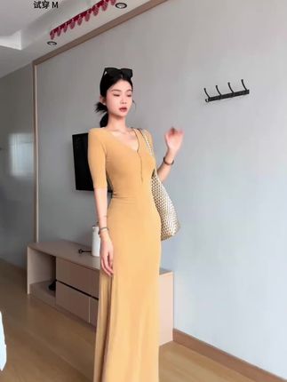 v领短袖连衣裙女夏季纯欲修身鱼尾长裙显身材收腰包臀裙子