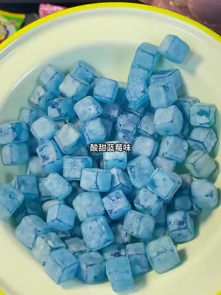 酸妞小公主也偷偷长大啦~大颗吃起来更酸爽更过瘾!#酸妞 #六一 #大人小孩都爱吃 #不开心就吃块糖