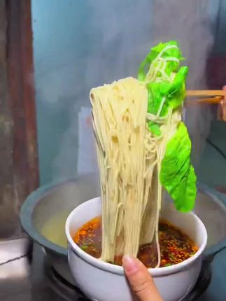 以后在家煮面,什么佐料都不用放了# 小面调料 # 重庆美食 # 重庆小面