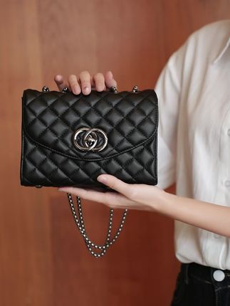 高级感爱了!看着小小只却好能装的百搭包包#美包分享 #包包推荐 #包包控每天更新 #viney女包 #女包