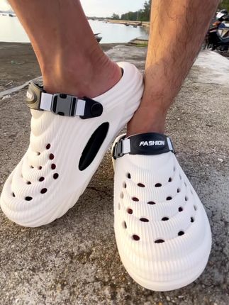 潮森防滑厚底洞洞鞋男款夏季外穿透气2025新款爆款户外防臭包头凉拖鞋