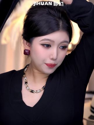 "我"比男人的诺言更靠谱!上耳更懂你!安克拉红皮革耳环 #美出高级感 #耳饰 #耳环控 #小众设计感 #网红爆款饰品