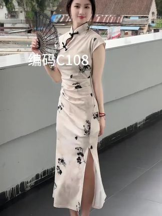 也不需要昂贵奢华的金银首饰,依旧可以美出高级感的旗袍造型