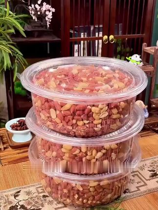 下酒好搭档,追剧小零食,今年头批五香烤花生10大袋19.9元,下酒必备!