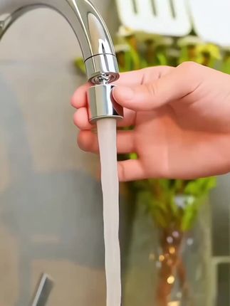 万向防溅水龙头延伸器居家日用可旋转厨房洗菜增压过滤起泡器