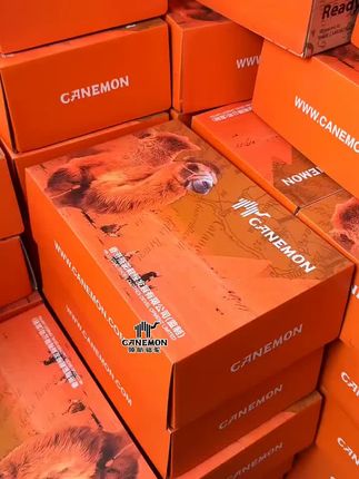 鞋子好看是优势,上脚舒适是本事,帅气减龄显气势 #好鞋推荐 #夏季凉鞋 #谁穿谁好看