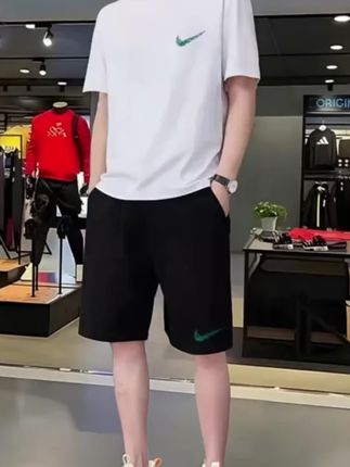 夏日清凉必备,纯棉短袖套装让你酷帅一夏!#男生穿搭#短袖t恤#面料柔软舒适#休闲运动套装#夏季干净风穿搭