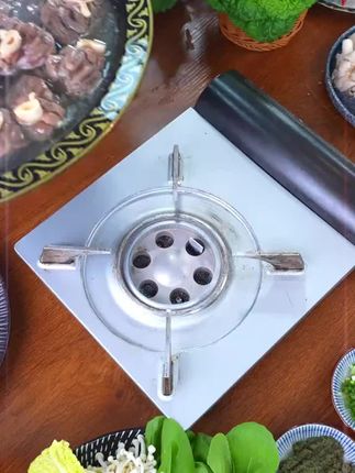 家里没有拿手菜,试试这个羊小腿吧,吃肉喝汤吸骨髓,轻松红烧嘎嘎好吃!