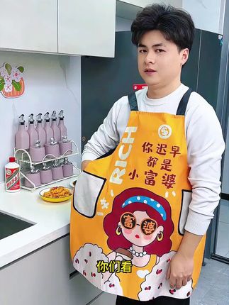厨房水槽安装个这种#吸盘收纳筐 ,收纳各种洗碗工具都很方便,自动沥水还不滋生细菌,便宜好用!#厨房好物